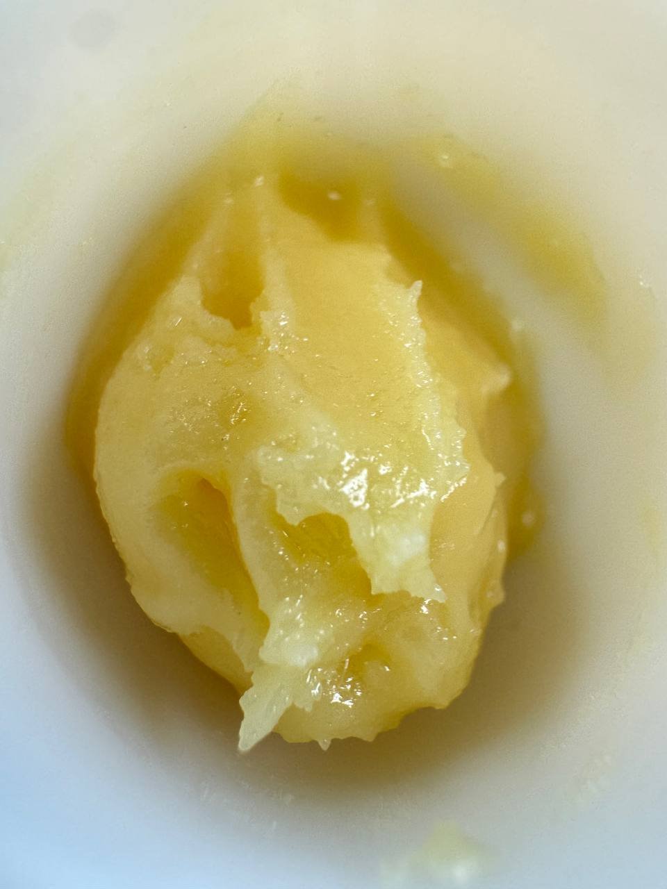 Sour Tangie Badder – THCA Bulk Concentrate 1 Sour Tangie Badder – THCA Bulk Concentrate